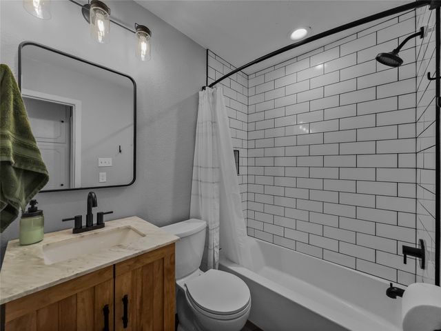703 Whitener Road, Euless, TX 76040