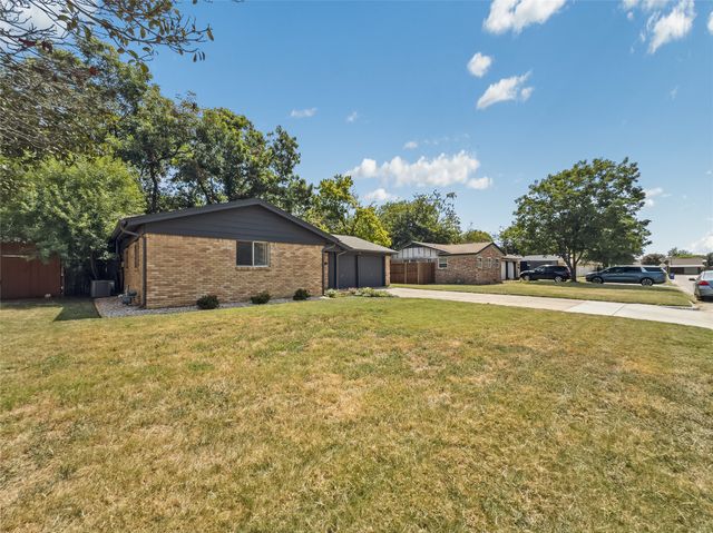 703 Whitener Road, Euless, TX 76040