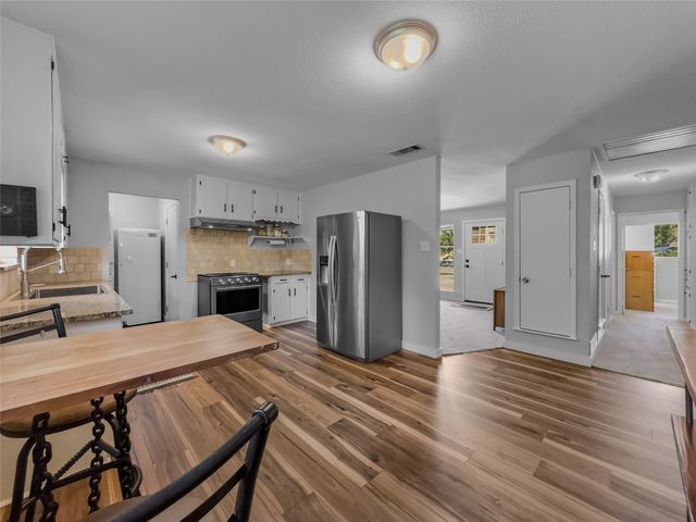 703 Whitener Road, Euless, TX 76040