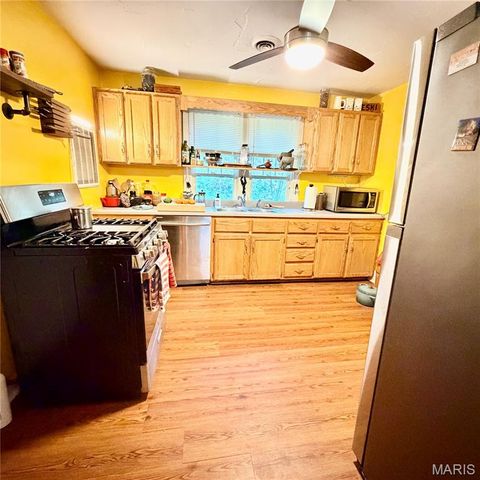 2 Ross Road, Waynesville, MO 65583