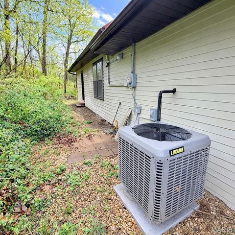 2 Ross Road, Waynesville, MO 65583