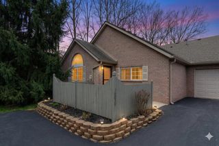 6069 Blendon Chase Drive, 17, Westerville, OH 43081