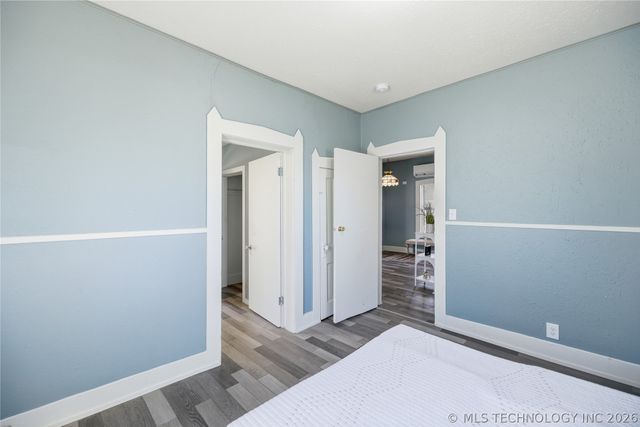 209 E Miami Avenue, Cleveland, OK 74020