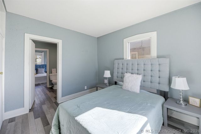 209 E Miami Avenue, Cleveland, OK 74020