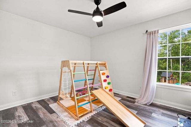 9201 Harvester Pl, Louisville, KY 40291