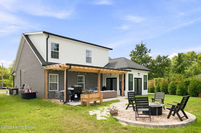 9201 Harvester Pl, Louisville, KY 40291