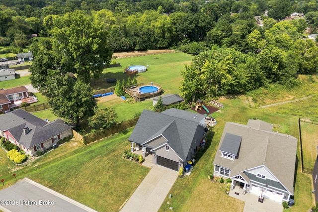 9201 Harvester Pl, Louisville, KY 40291