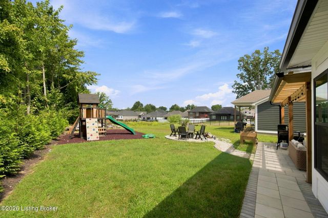 9201 Harvester Pl, Louisville, KY 40291