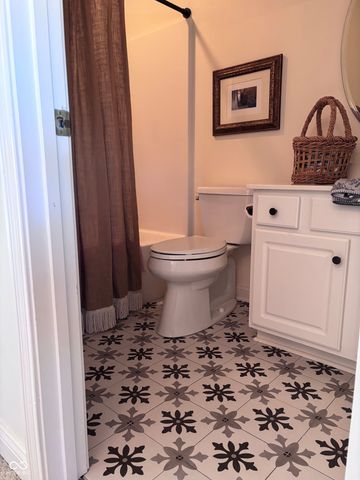 5921 Fife Trail, Carmel, IN 46033