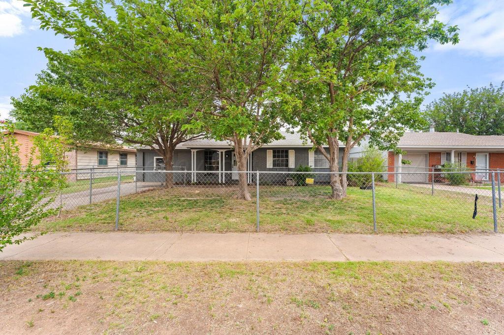 2911 BROWNING Street, Amarillo, TX 79103