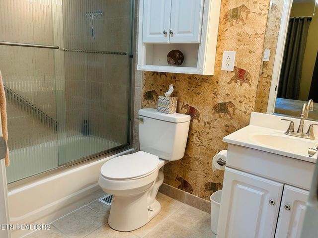 7 Lakeshore Circle 141, Crossville, TN 38558