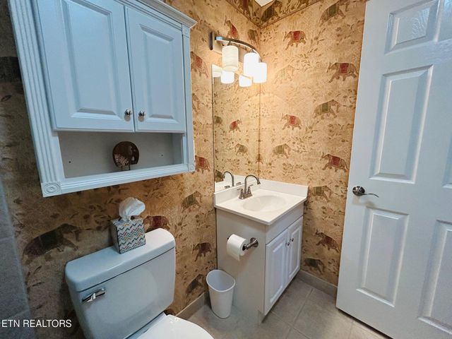 7 Lakeshore Circle 141, Crossville, TN 38558