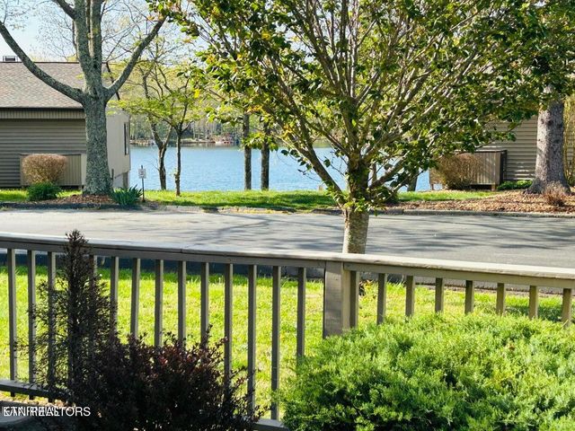 7 Lakeshore Circle 141, Crossville, TN 38558