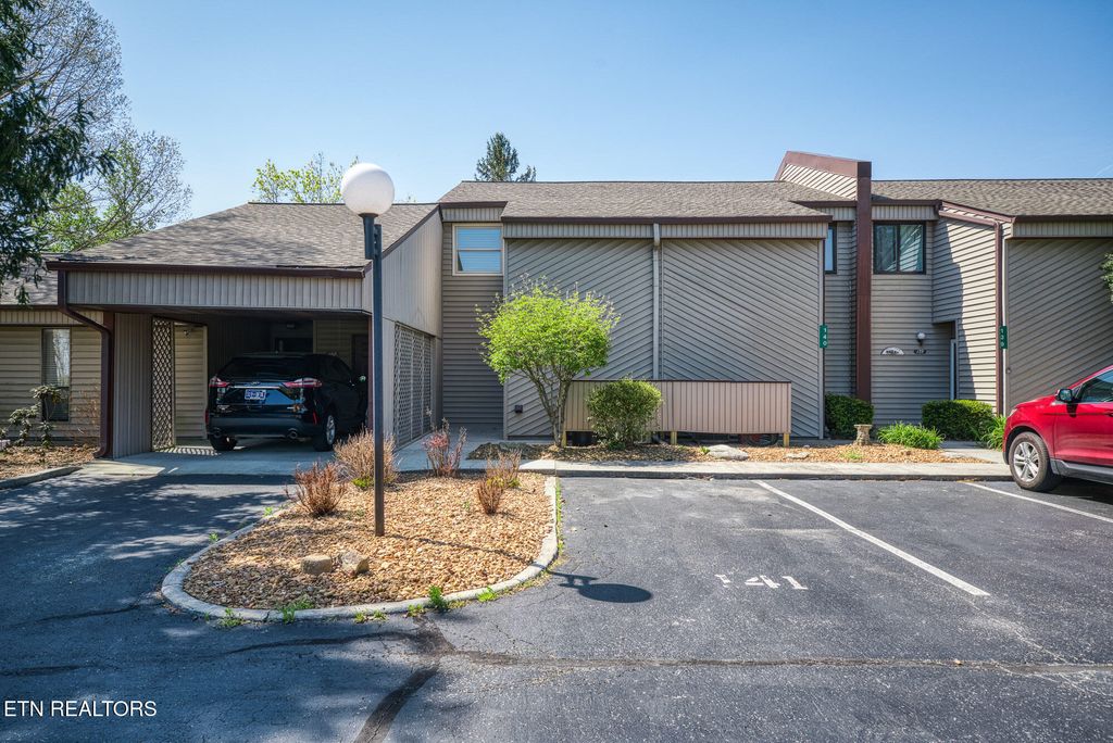 7 Lakeshore Circle 141, Crossville, TN 38558