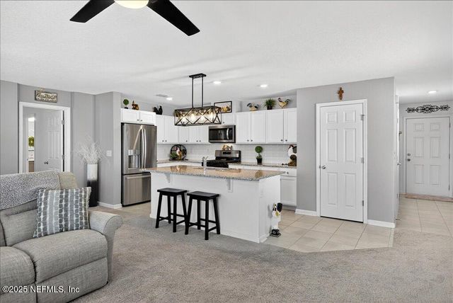 7 WINDSOR Terrace, Palm Coast, FL 32164