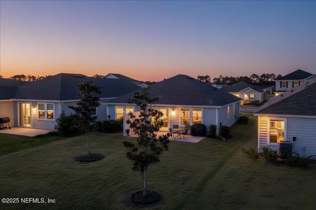 7 WINDSOR Terrace, Palm Coast, FL 32164