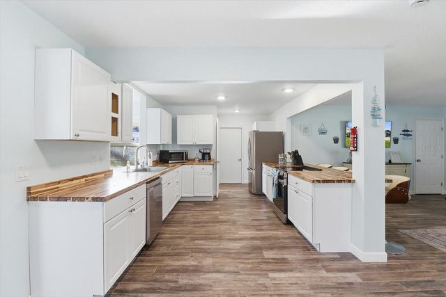 3619 N SUWANNEE POINT, Crystal River, FL 34428