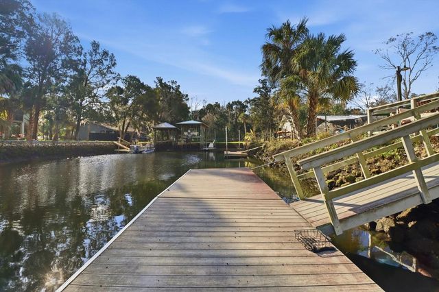 3619 N SUWANNEE POINT, Crystal River, FL 34428