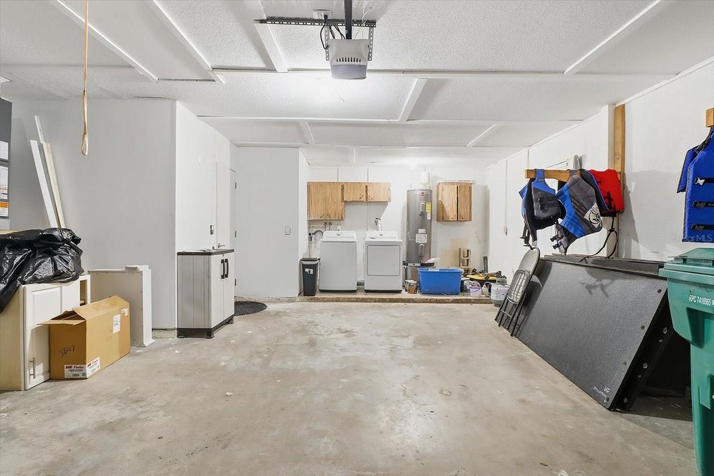 Image 28 of property listing at 3619 N SUWANNEE POINT, Crystal River, FL 34428