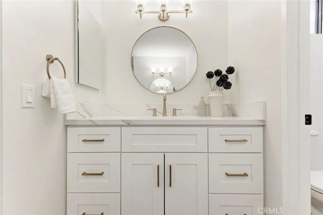 3256 N Frederic, Burbank, CA 91504