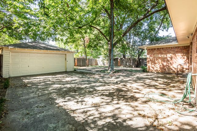 6915 Inverness Lane, Dallas, TX 75214