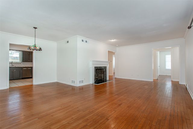 6915 Inverness Lane, Dallas, TX 75214