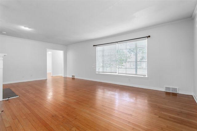 6915 Inverness Lane, Dallas, TX 75214