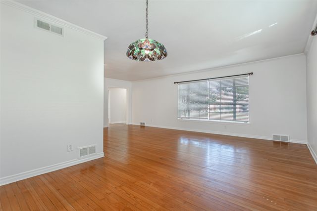 6915 Inverness Lane, Dallas, TX 75214