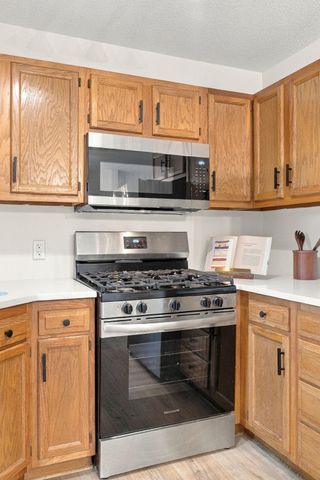 2613 Wimbledon Drive, Woodbury, MN 55125