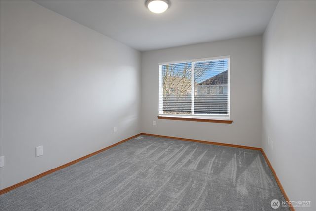 18629 115th Avenue E, Puyallup, WA 98374