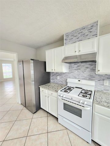 14335 Berrington Drive, Houston, TX 77083