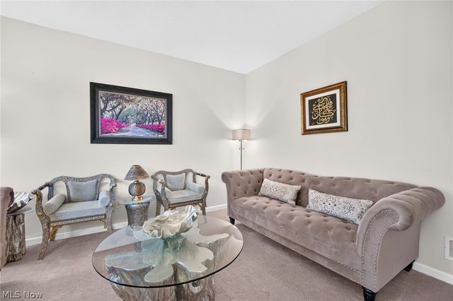 9362 Sagamore Circle, Strongsville, OH 44136