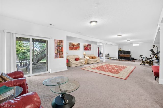9362 Sagamore Circle, Strongsville, OH 44136