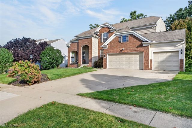 9362 Sagamore Circle, Strongsville, OH 44136