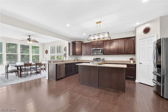 9362 Sagamore Circle, Strongsville, OH 44136