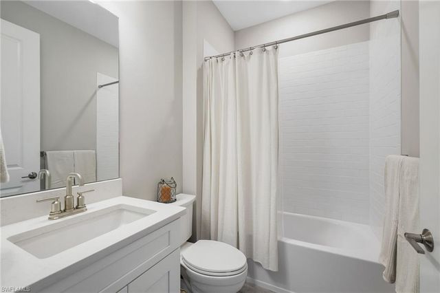 17487 Caravita LN, Fort Myers, FL 33913