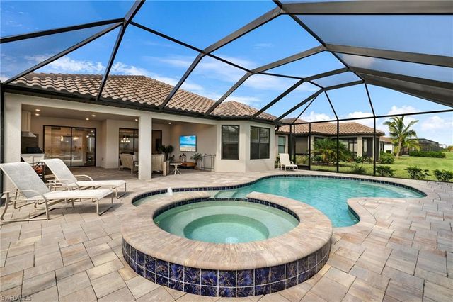 17487 Caravita LN, Fort Myers, FL 33913