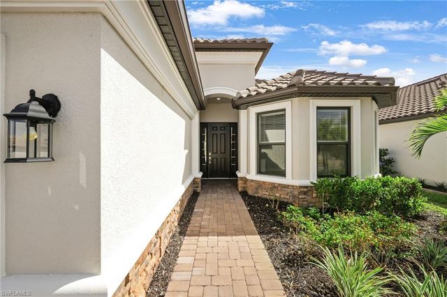17487 Caravita LN, Fort Myers, FL 33913