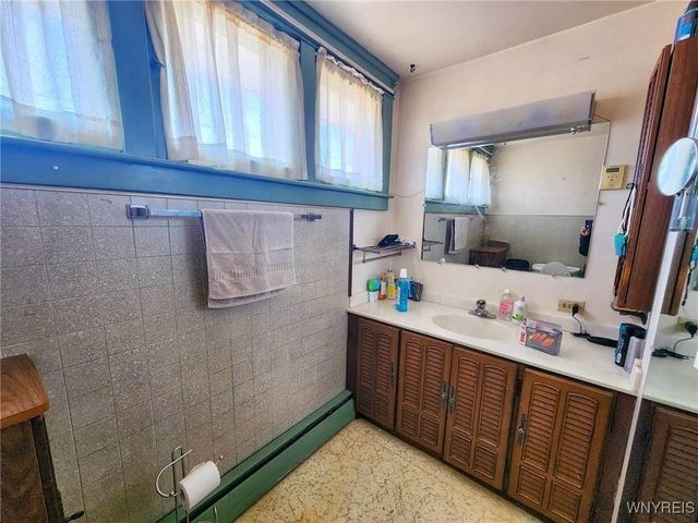 466 Reynolds Street, Elmira City, NY 14904