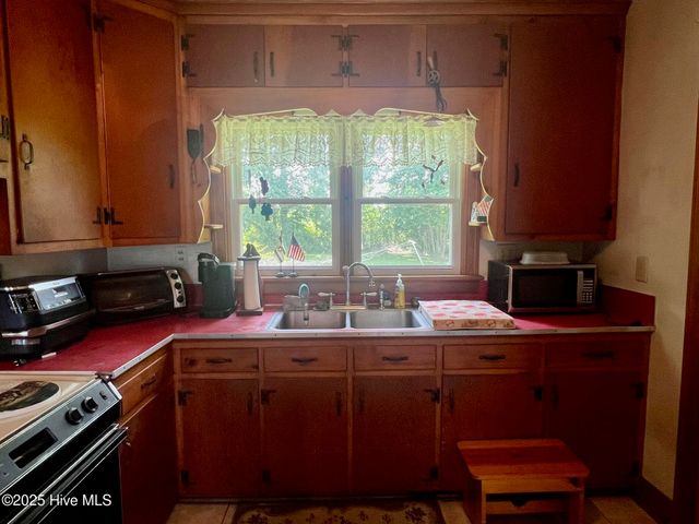 156 Seymour Drive, Camden, NC 27921