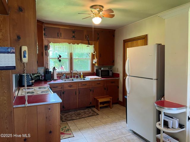 156 Seymour Drive, Camden, NC 27921