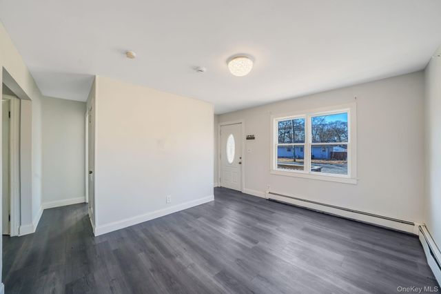 476 Revilo Avenue, Shirley, NY 11967