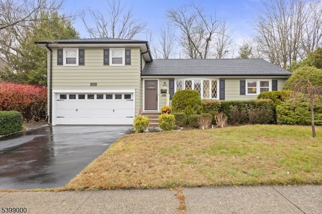 36 Willow Way, Wanaque Boro, NJ 07465