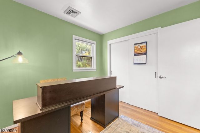 36 Willow Way, Wanaque Boro, NJ 07465