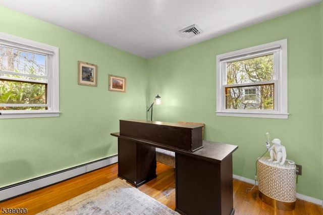 36 Willow Way, Wanaque Boro, NJ 07465