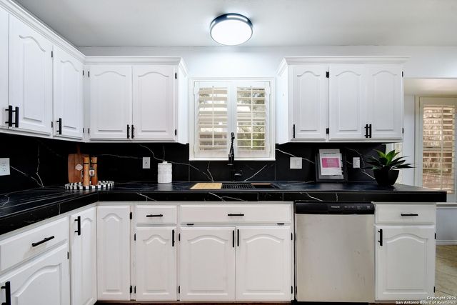 8619 London Heights, San Antonio, TX 78254
