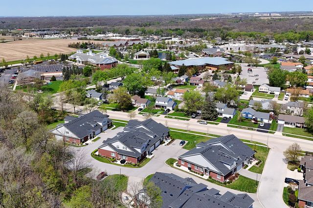 628 Prairie Crossing Drive, New Lenox, IL 60451
