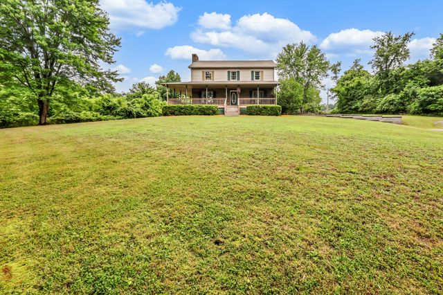 1234 Dotsonville Rd, Clarksville, TN 37042