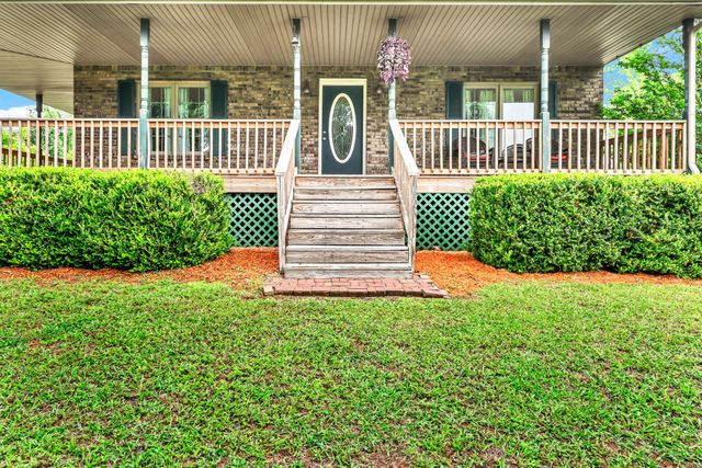 1234 Dotsonville Rd, Clarksville, TN 37042