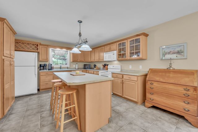 1234 Dotsonville Rd, Clarksville, TN 37042
